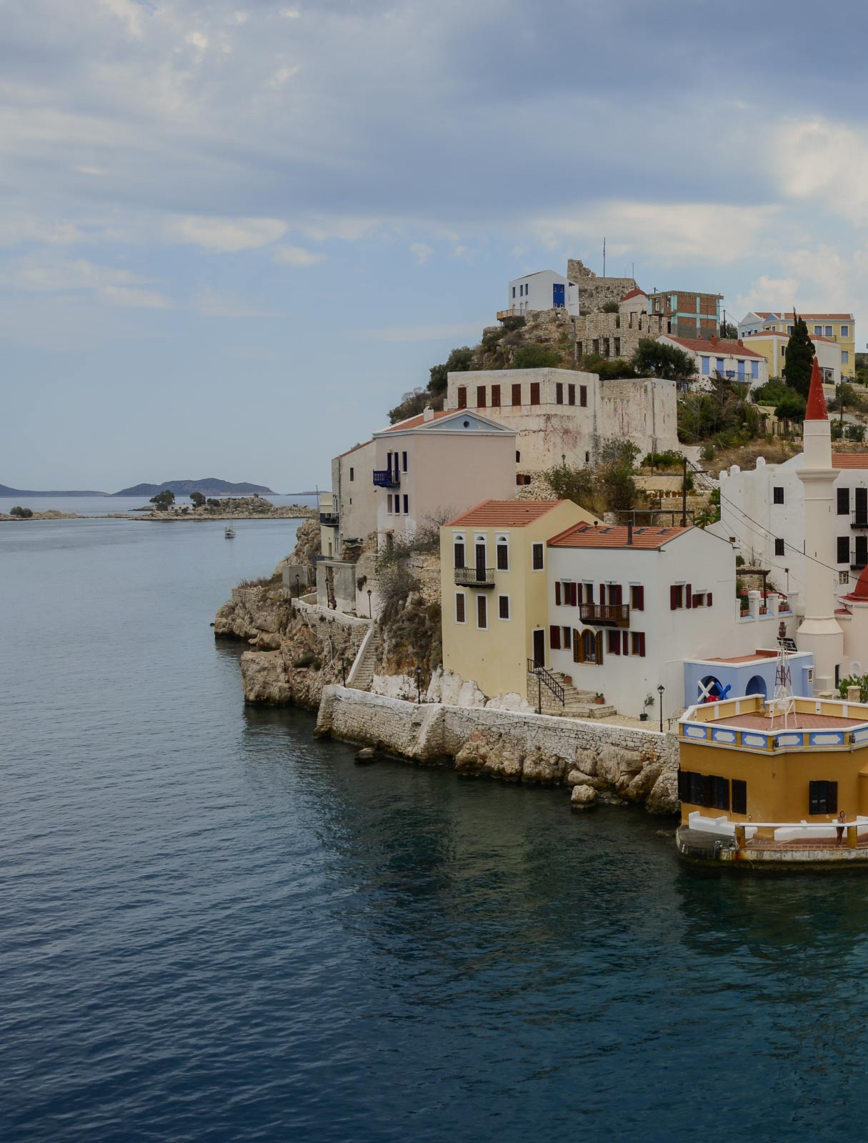 Explore Rhodes Island